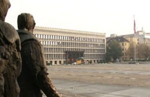 Протести во Словенија: Доколку не го вакцинирате детето забрана за упуси во градинка, средно и факултет