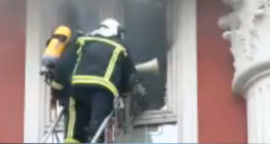Во моментов пожар во министерството за правда