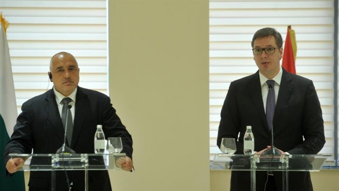 Вучиќ и Борисов: Најважно е да се сочува мирот на Балканот