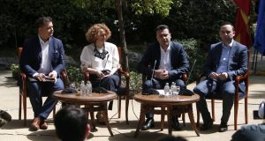 Заев: Многу сме блиску до решение, остануваат името и опсегот на употреба