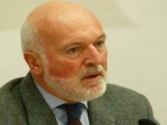 Фуере: Македонија може да започне преговори со ЕУ без решение за името