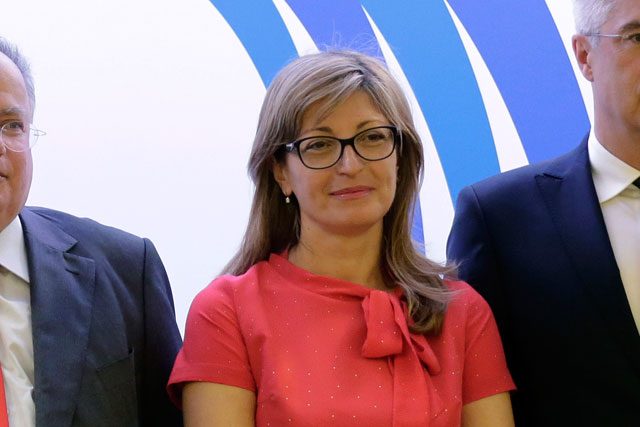 Захариева Две земји од З. Балкан ќе станат членики на ЕУ до 2025