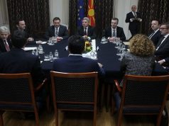 Денеска лидерски средби за новиот предлог за името и во Скопје и во Атина