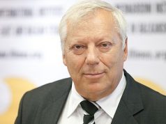 Ферид Мухиќ во одбрана на Иванов по изјавата на Јоханес Хан