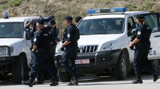 Неизвесниот и животот под тежок притисок на Србите на КиМ: Рането 21 годишно момче од огнено оружје