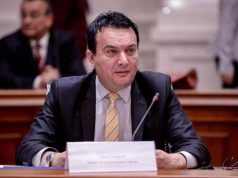 Сугаревски за вестите кои кружат по европските и нашите медии: Во Македонија нема да се градат бегалски кампови