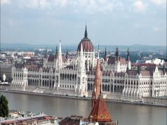Унгарија со нов закон: Оданочување за промоција на мигранството
