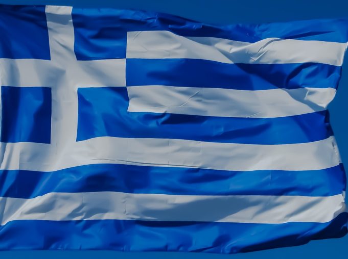 Грција со порака до Истокот и Западот: Доста ги затваравме очите пред вас