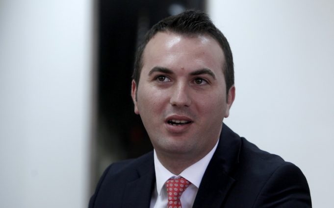 Адеми: Во учебниците по историја ќе има пријатно изненадување