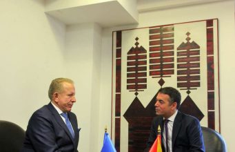 И изјавите како таа дека Македонија е добриот сосед на Косово, не помогнаа да го омекнат оштриот став на приштинските власти