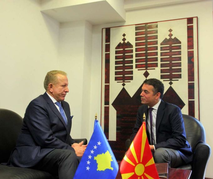 И изјавите како таа дека Македонија е добриот сосед на Косово, не помогнаа да го омекнат оштриот став на приштинските власти