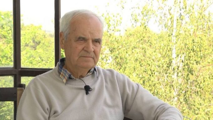 Шкариќ: Договорот од Преспа е добар, уставните промени се најчувствителни