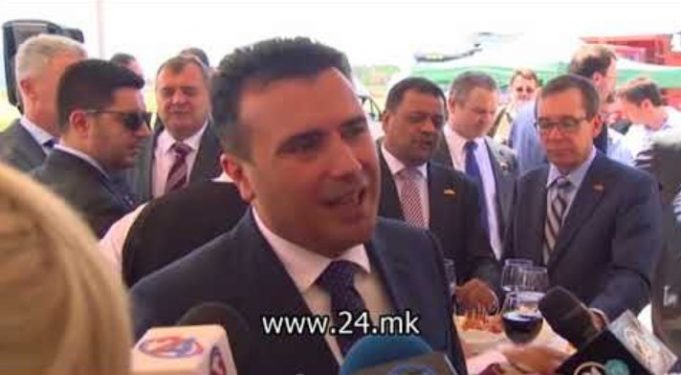 Заев: „Комити“ во станица рекле дека руски бизнисмени давале пари, немале ништо против договорот