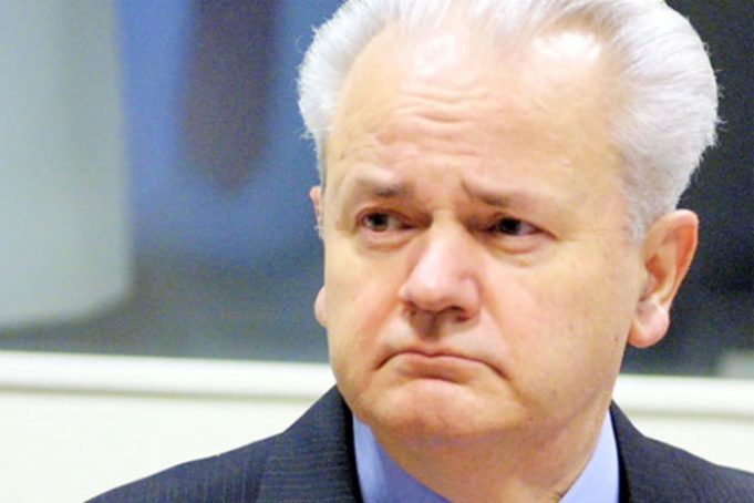 Почина Мира Драгојевиќ, личната секретарка на Слободан Милошевиќ. Жената која ги знаеше сите негови тајни