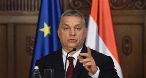Орбан ја забранува петокраката