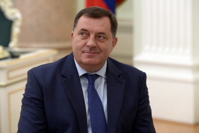 Додик: Ако Косово влезе во ОН, Република Српска ќе го бара истото