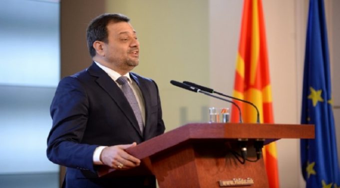 Анѓушев: Платата што ја добивам ја донирам