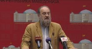 Драгиша Милетиќ се обрати до “аналитичарите” со краток текст.
