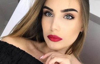 Ќерката на премиерот Новофгодишната ноќ ја помина во Брисел (ФОТО)