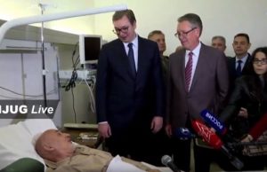 Вучиќ го посети повредениот Русин кој страдаше во нападод на приштинските специјалци