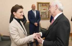 Шпанија уште еднаш и потврди на Србија дека има цврст став кон не признавањето на Косово