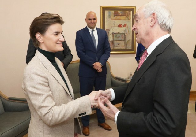 Шпанија уште еднаш и потврди на Србија дека има цврст став кон не признавањето на Косово
