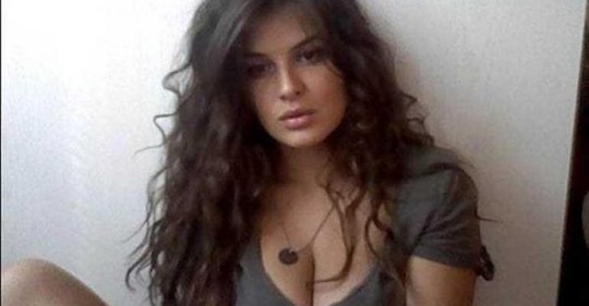 Американскиот портал „Beautiful Women Pedia“ ја прогласи Соња Зекиќ за најубава природна жена на светот.