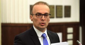 Милошоски бара вештачење на телефонот на Заев