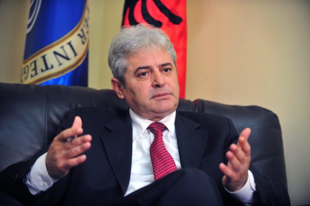Ахмети: Време е за Албанец премиер на Македонија