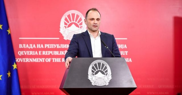 Филипче: Лек за Ковид-19 сѐ уште нема, граѓаните да не купуваат лекови на црно