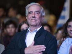 Почина бившиот уругвајски претседател Табаре Васкез на 80 годишна возраст.