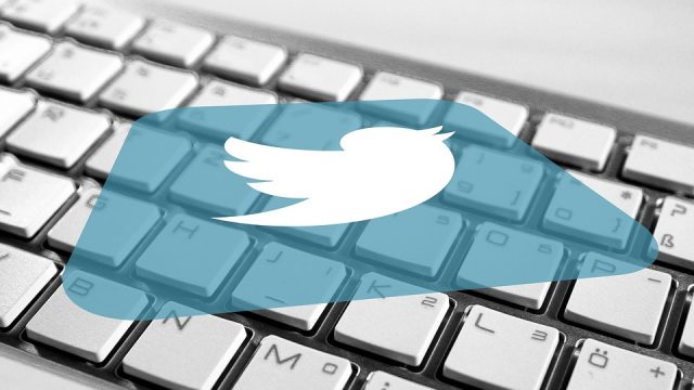 Пад на акциите на Twitter на берзата по суспендирањето на профилот на Трамп