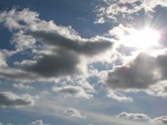 Облачно и ветровито, од вечер дожд и снег